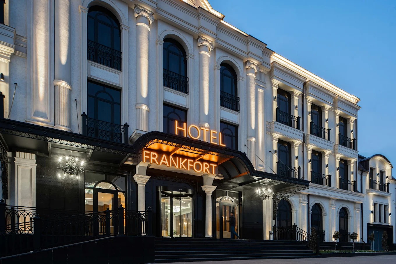 Frankfort Expo Hotel
